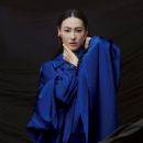 Isabella Leong - Harper's Bazaar Magazine Pictorial [Hong Kong] (January 2023) - 454 x 568
