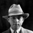 Clyde Barrow 1926, 17 years old - 454 x 654