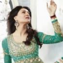 Actress Sushmita Sen new pictures for Salwar kameez - 264 x 427