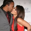 Jackie Guerrido and Don Omar - 402 x 600