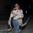 Hailey Bieber – With Justin step out after dinner date at Drake’s Restaurant