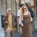 Jennifer Lawrence – Out for lunch in New York