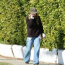 Olivia Wilde – Is going out and about in Los Angeles - 454 x 489