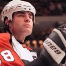 Eric Lindros - 454 x 339