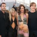 Carson Daily, Tara Reid, Katie Holmes and Chris Klein - The 2000 MTV Movie Awards - 454 x 320