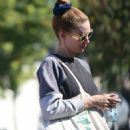 Rooney Mara – Running errands in Los Angeles - 454 x 653