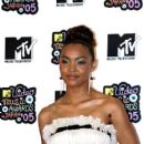 Crystal Kay - The MTV Video Music Awards Japan 2005 - 408 x 612