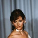 Margot Kidder - The 55th Annual Academy Awards (1983) - 400 x 612