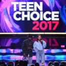 Ne-Yo and Naya Rivera - Teen Choice Awards 2017 - 454 x 326