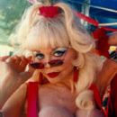 Celebrities with first name: Angelyne