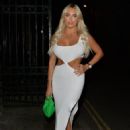 Amber Turner – Seen at The Siding bar in London - 454 x 631