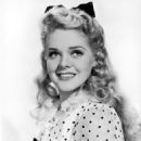 Alice Faye - 454 x 563