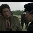 The Crown (2016) - 454 x 255