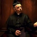 Wonka - Rowan Atkinson - 454 x 255