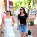 Bethenny Frankel – Out in East Hampton, New York - 454 x 681