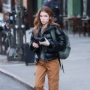 Anna Kendrick – Steps out in New York City