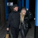 Corinne Olympios – Spotted with a mystery man while leaving Kemo Sabe in Aspen - 454 x 681