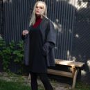 Erin Moriarty – Jasper Savage photoshoot for Uniqlo (September 2022) - 454 x 567