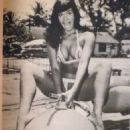 Bettie Page - Stare Magazine Pictorial [United States] (August 1955) - 454 x 664