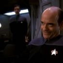 Star Trek: Deep Space Nine (1993) - 454 x 347