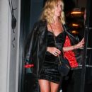 Kimberly Stewart – Steps out for a dinner at Craig’s in West Hollywood - 454 x 808