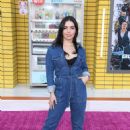 Isabella Gomez – ‘Bullet Train’ premiere in Los Angeles - 454 x 666