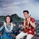 Joan Blackman and Elvis Presley - 454 x 572