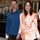 Sara Bareilles – Arrives at NBC studios in New York - 454 x 622
