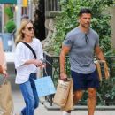 Kelly Ripa – With Mark Consuelos seen running errands in New York - 454 x 588