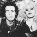 Nancy Spungen and Sid Vicious - 448 x 290