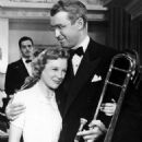 June Allyson - The Glenn Miller Story - 454 x 580