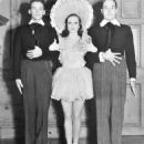 Joan Crawford and Douglas Fairbanks, Jr - 454 x 496