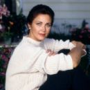 Family Blessings - Lynda Carter - 454 x 434
