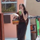 Scout Willis – Seen while out for some green juice in Los Feliz - 454 x 681