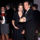 Annette Bening and Warren Beatty during The 64th Annual Academy Awards (1992) - 433 x 612