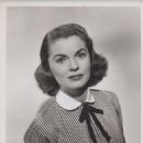Joanne Dru - 454 x 611
