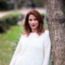 Zeynep Beserler : Vatan Newspaper Photo Shoots - 454 x 682