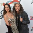 Steven Tyler at Janie's Fund Gala & GRAMMY Viewing Party at Red Studios on January 28, 2018 in Los Angeles, California - 439 x 600