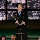 Lee Jung-jae - The 74th Primetime Emmy Awards (2022) - 408 x 612
