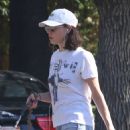 Aubrey Plaza &#8211; Seen out walking her dogs in Los Feliz