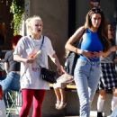 Ariel Winter – Seen at Alfreds Cafe in Studio City - 454 x 584