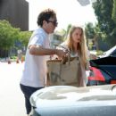 Meghan Trainor – Shopping at Erewhon in Los Angeles - 454 x 451
