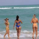 Victoria Larson – With Lisa Opie and Erica Porras in a bikinis on Miami Beach - 454 x 607