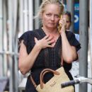 Marley Shelton – Shopping candids in Manhattan’s Soho area - 454 x 735
