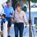 Jennifer Garner – Seen while out in Brentwood