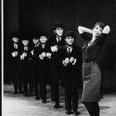 IRMA LA DOUCE 1960 Original Broadway Cast Starring Keith Michell - 448 x 550