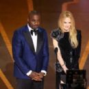 Idris Elba and Nicole Kidman - The 95th Annual Academy Awards (2023) - 454 x 303
