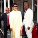 Kris Jenner – Departs from Ritz-Carlton Hotel in New York - 454 x 681