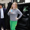 Amy Schumer – Arriving at The Fat Black Pussycat at the Comedy