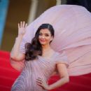 Aishwarya Rai – Pictured during the 75th annual Cannes film festival - 454 x 303